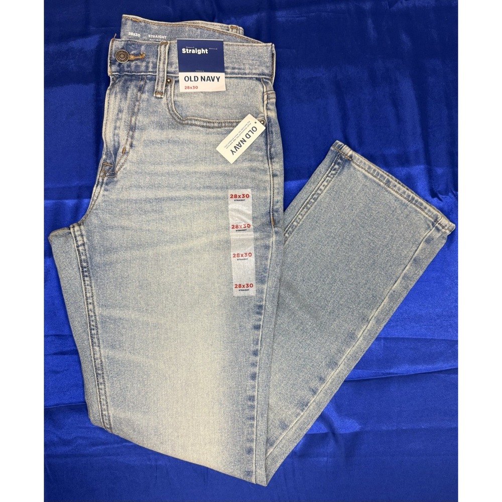 NWT Old Navy Men's 28x30 Straight Leg Built In Flex Light Wash Blue Denim Jeans